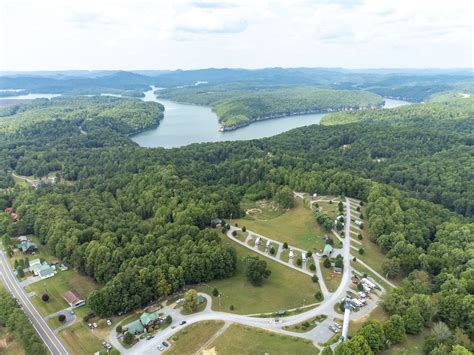 summersville lake retreat Discounts available for campers staying with us! Please stop into our gift shop or call our office during business hours to arrange your rental at 304-872-5975